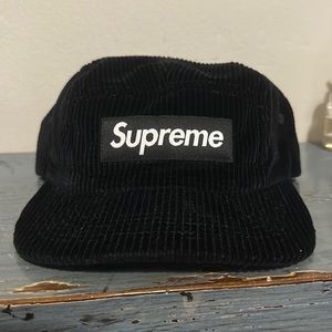 Supreme men’s hat never been worn. Spring/Summer 2018